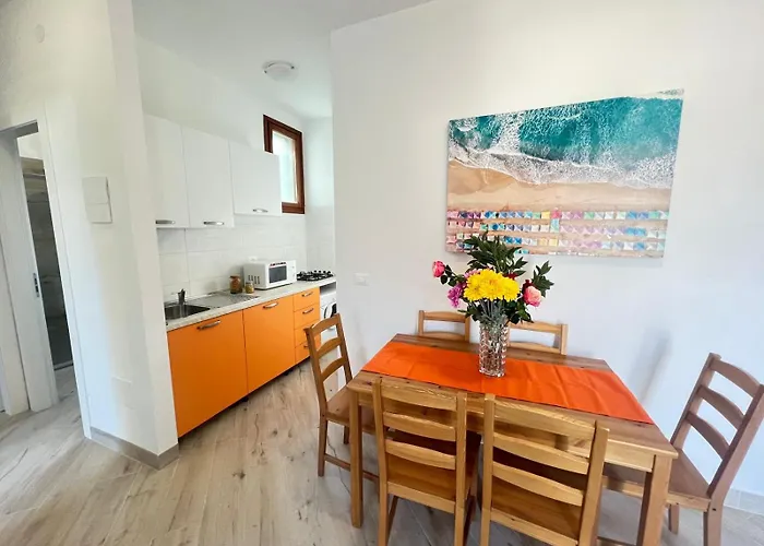 Lorella Μπιμπιόνε